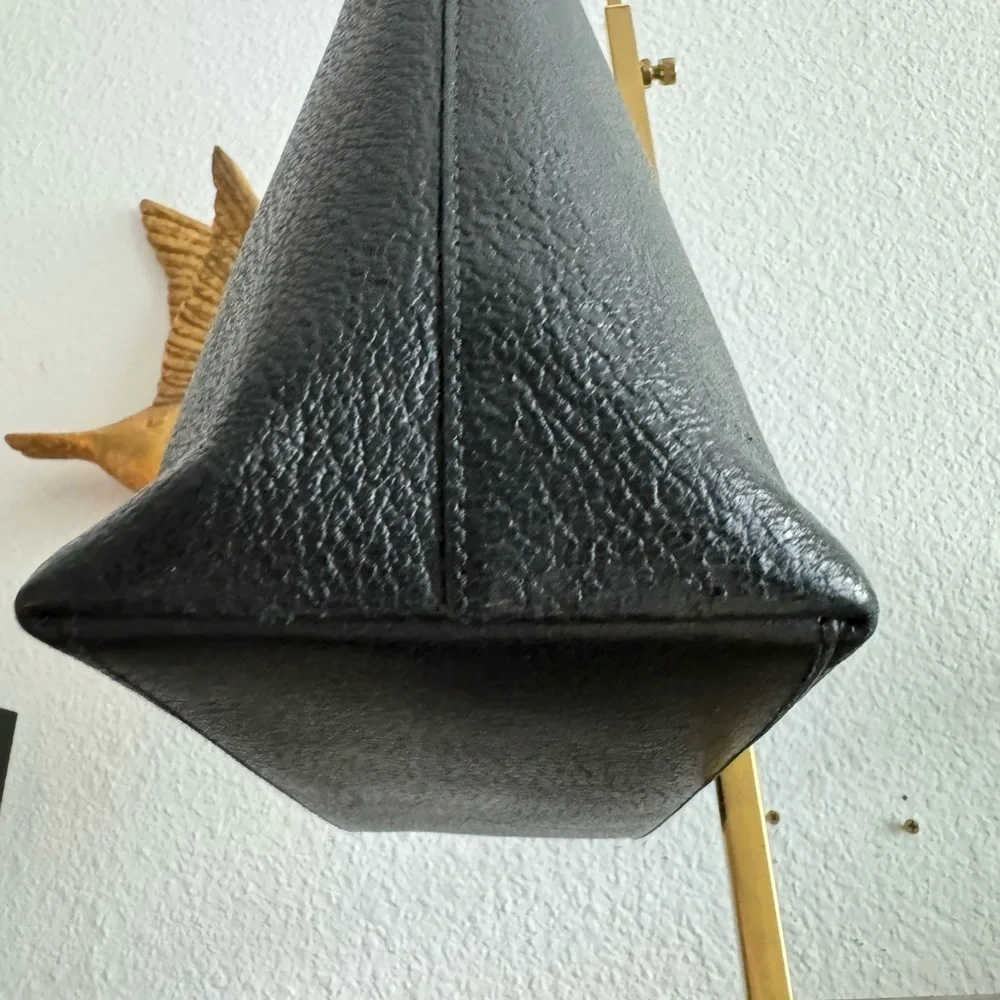 GUCCI BAMBOO SHOULDER BAG with COA - Picture 7 of 9